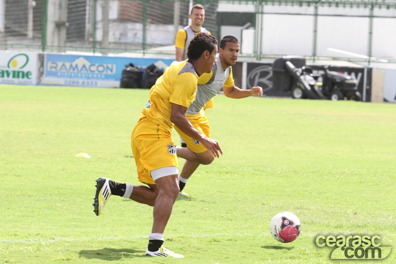 [08-01] Treino tático e finalizações - 23