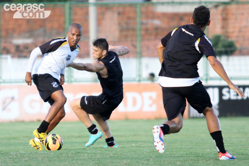 [09-04] Treino Técnico + Tático - 12