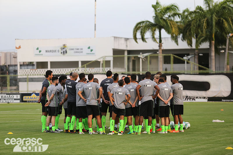 [02-01-2017] Apresentação Oficial  - 13