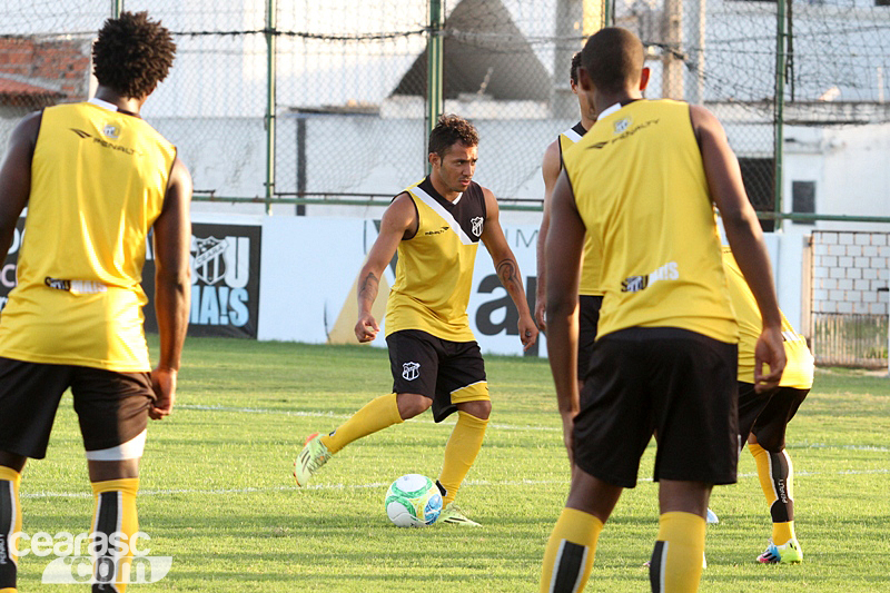 [10-01] PréTemporada - Treino coletivo - 1