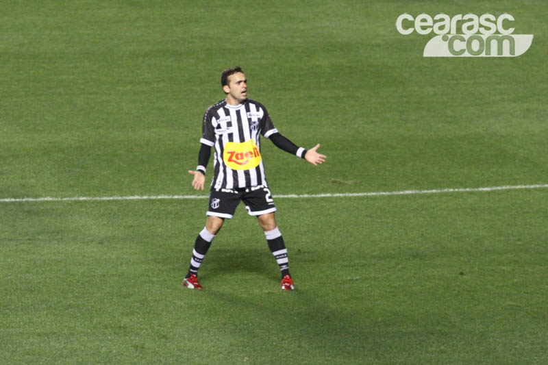[24-08] São Paulo 3 x 0 Ceará - 16