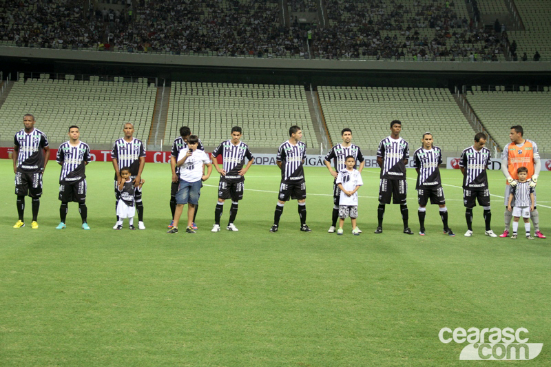 [10-04] Ceará 4 X 3 Ceilândia - 01 - 1