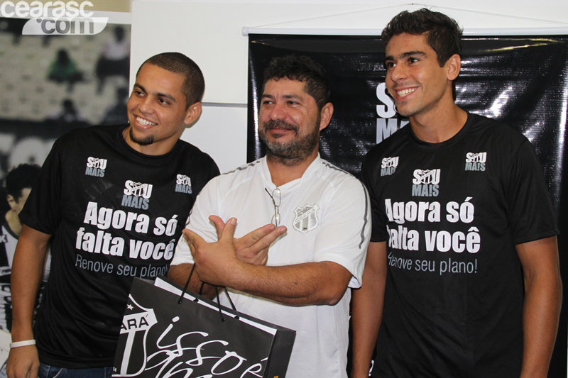 [13-04] Felipe Azevedo e Everton na loja oficial - 11