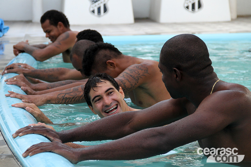 [26-06] Musculação + Treino Regenerativo na piscina - 2