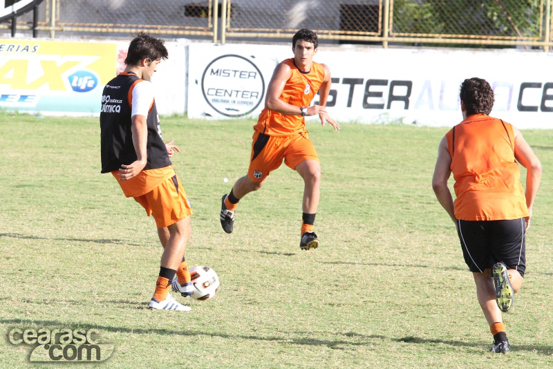 [18-11] Diego Sacomam participa de treino técnico - 2