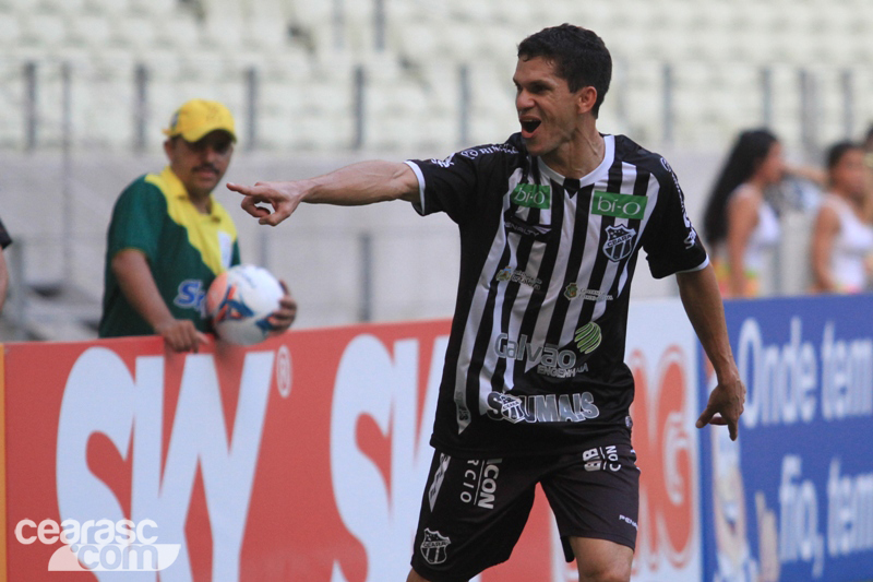 [12-10] Ceará 1 x 1 Paraná - 02 - 2