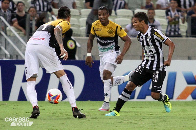 [10-07] Ceará 1 x 1 Criciúma - 02 - 10