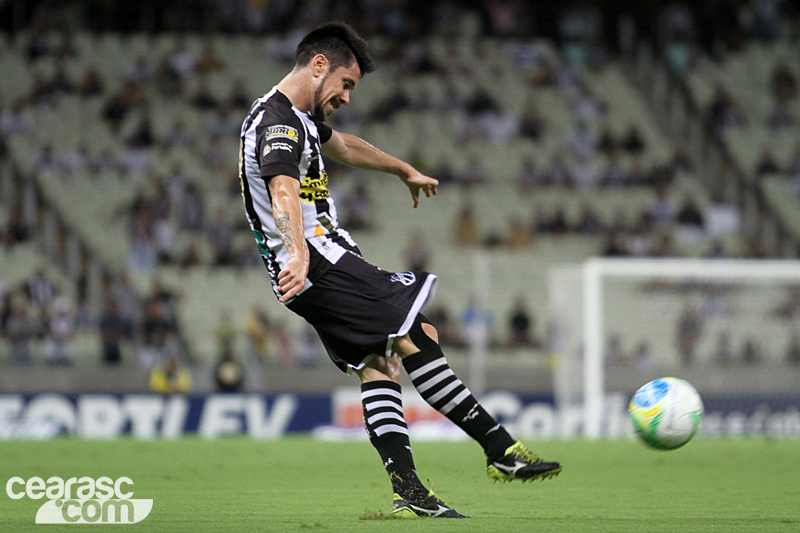 2-[22-11] Ceará 2 x 1 Portuguesa - 12