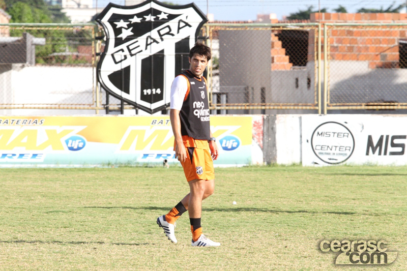 [18-11] Diego Sacomam participa de treino técnico - 6
