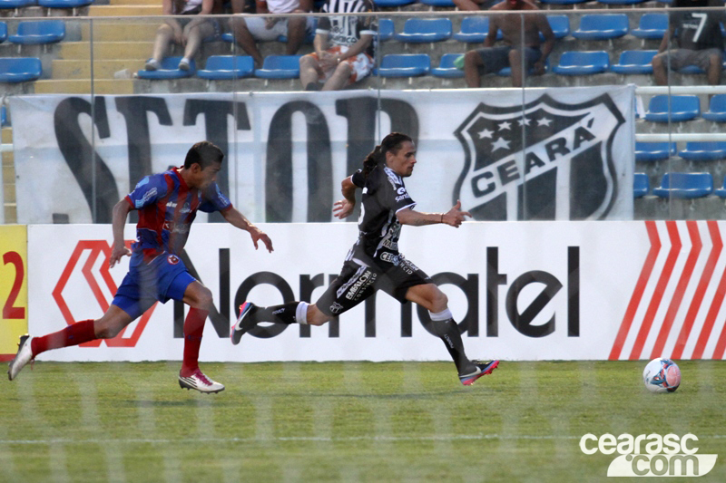 [10-03] Ceará 4 x 0 Tiradentes - 02 - 17