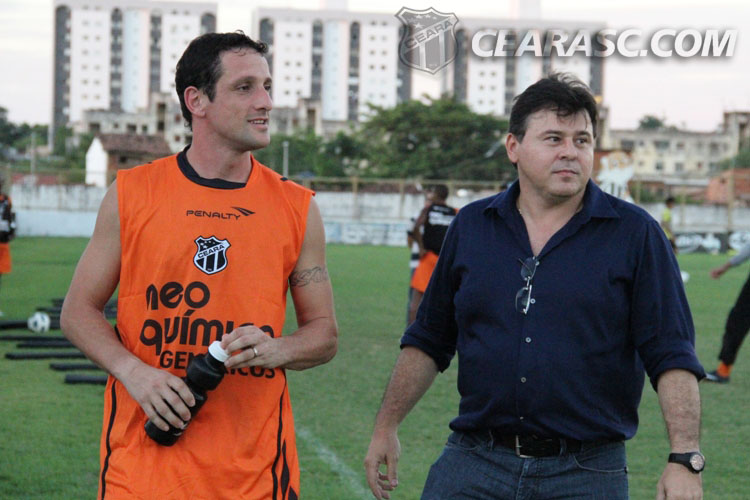 [15-06] Belletti é apresentado - 4