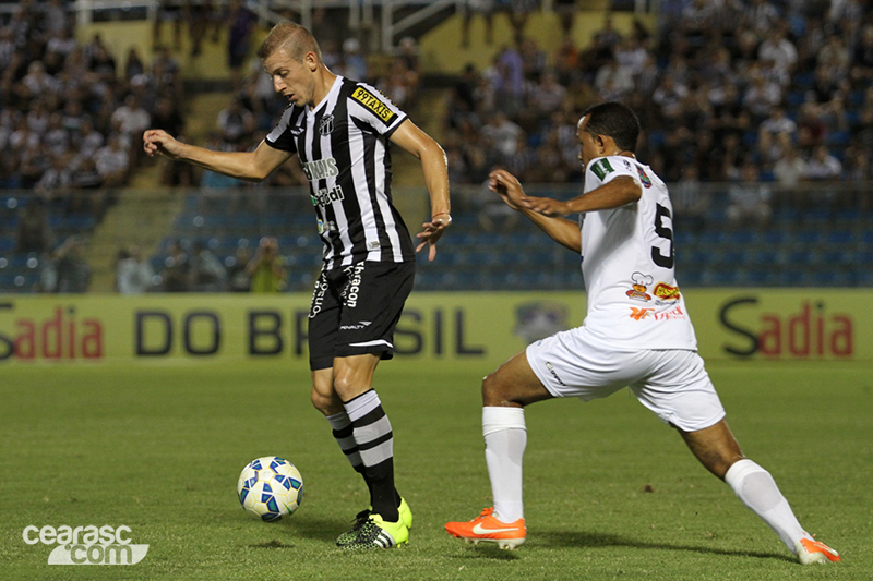 [15-07] Ceará 0 x 0 Tupi - 7