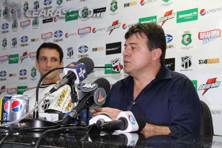[15-06] Belletti é apresentado - 11