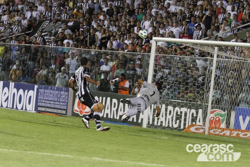 [15-10] Ceará 0 x 1 Flamengo - 14