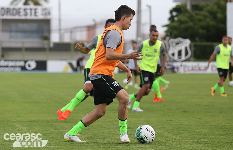 [03-01-2017] Treino Técnico + Tático - T - 8