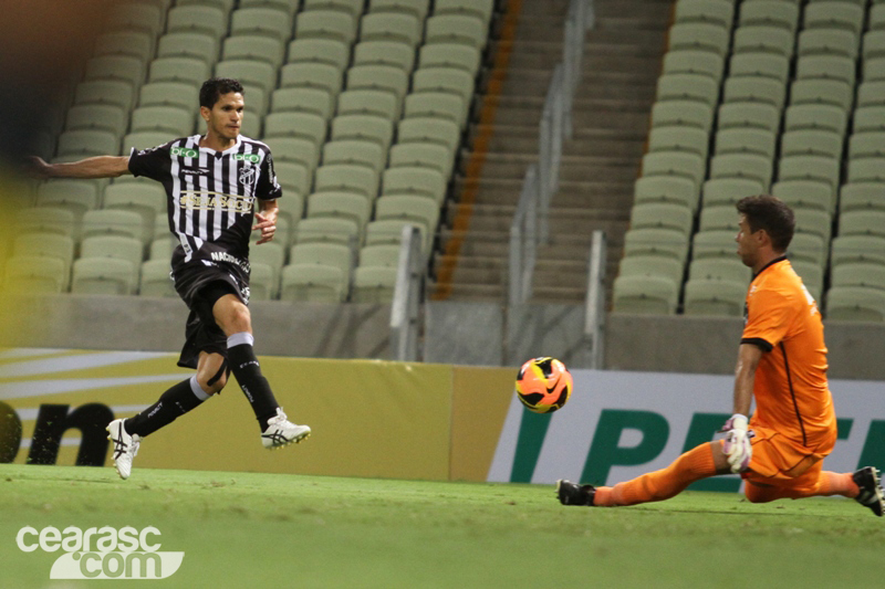 [10-04] Ceará 4 X 3 Ceilândia - 02 - 7