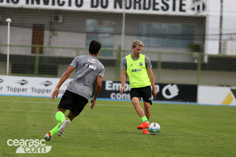 [03-01-2017] Treino Técnico + Tático - T - 18