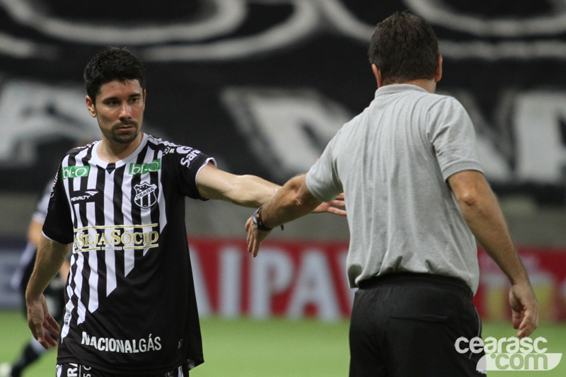 [10-04] Ceará 4 X 3 Ceilândia - 02 - 23