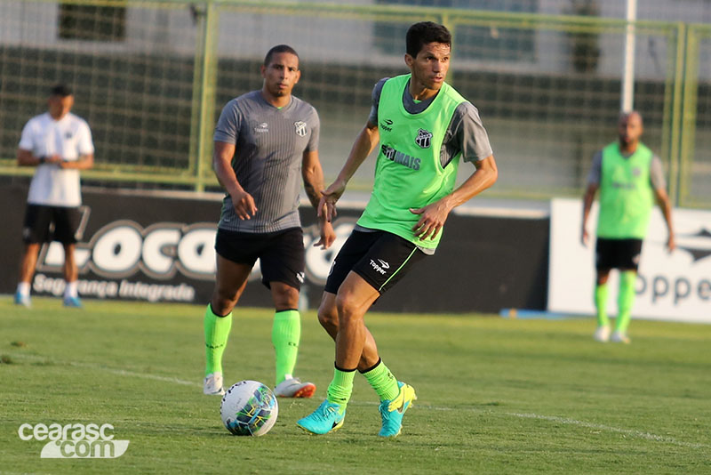 [04-01-2017] Treino Técnico + Tático - 22