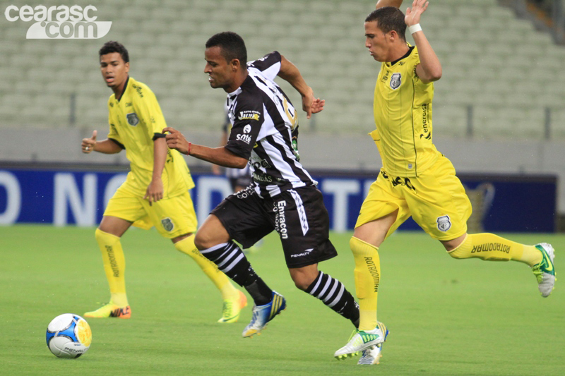 [02-02] Ceará 2 x 0 Treze - 7