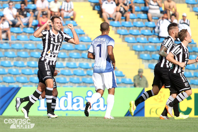 [06-02] Ceará 2 x 0 Tiradentes - 14