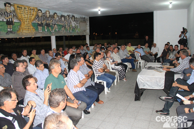 [14-10] Aclamação - Eleição do Presidente Evandro Leitão - 5