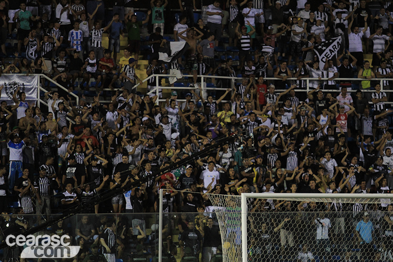 [06-09] Ceará 4 x 2 São Caetano - TORCIDA - 4