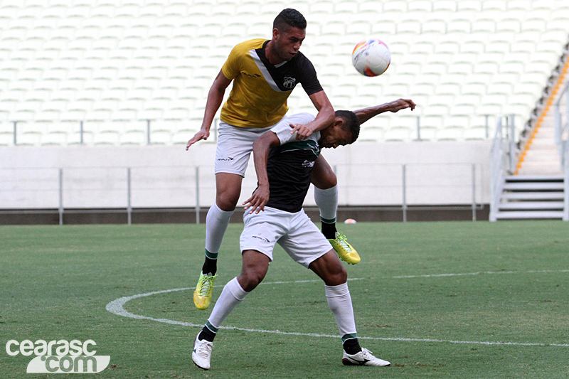 [21-08] Treino coletivo - Castelão - 16