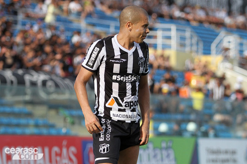 [06-02] Ceará 2 x 0 Tiradentes - 26