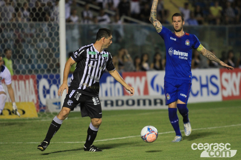 [07-09] Ceará 4 x 2 São Caetano - 02 - 10