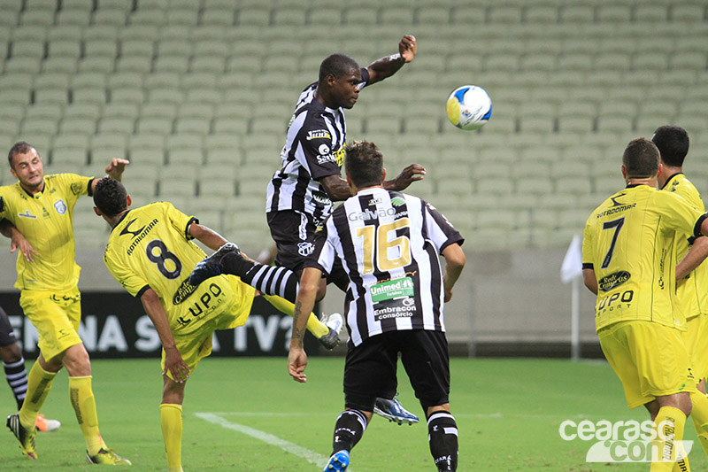 [02-02] Ceará 2 x 0 Treze - 02 - 11