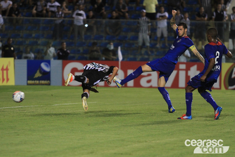 [07-09] Ceará 4 x 2 São Caetano - 02 - 12
