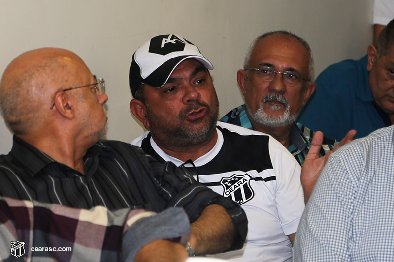 [15-03-2017] Reunião com grupo de torcedores - 20