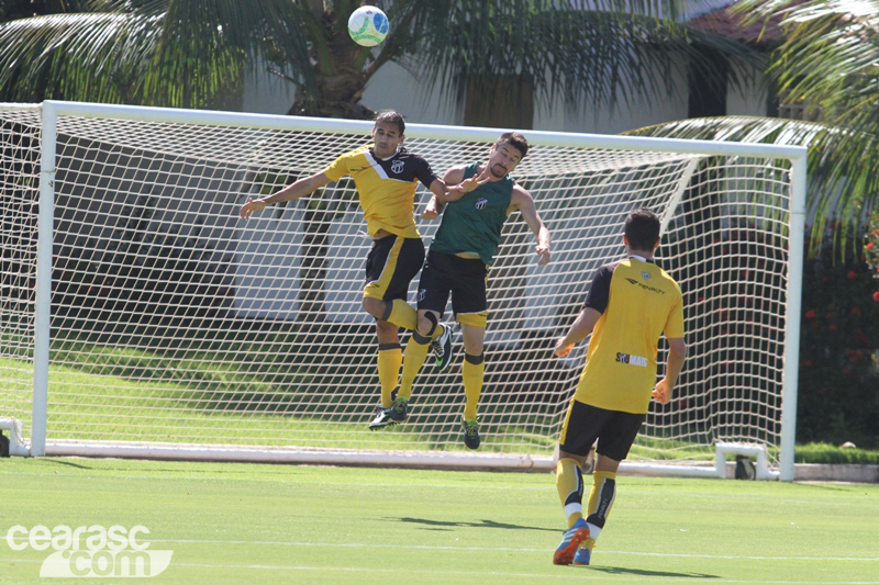 [05-07] Treino coletivo - Cidade Vozão - 11