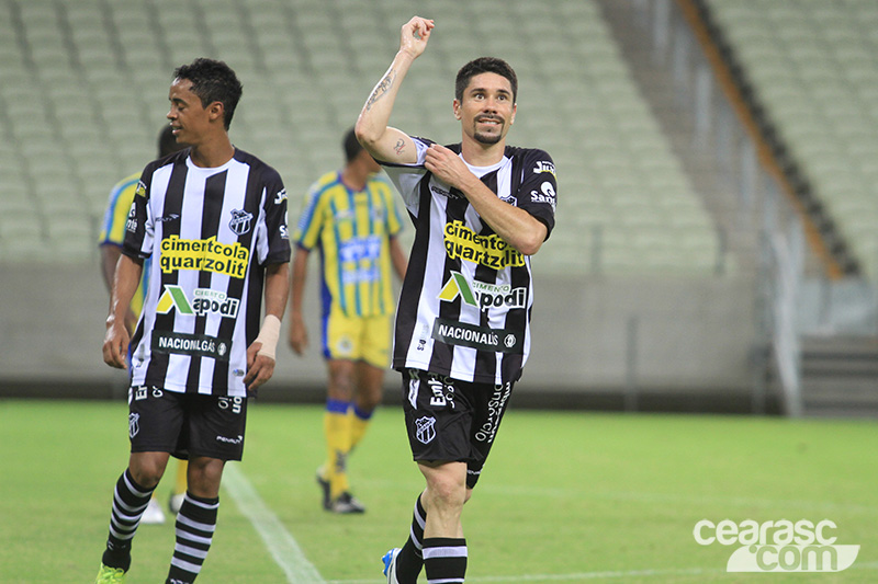 [17-03] Ceará 5 x 1 Horizonte - 02 - 13