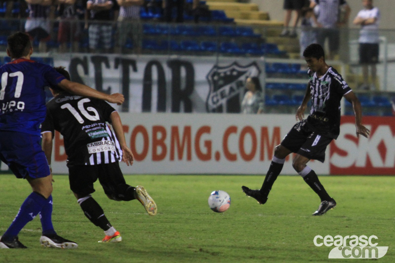 [07-09] Ceará 4 x 2 São Caetano - 02 - 15