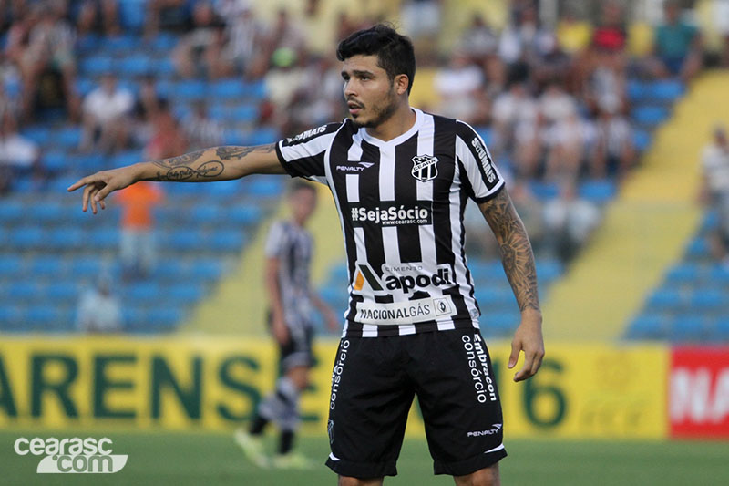 [06-02] Ceará 2 x 0 Tiradentes - 40