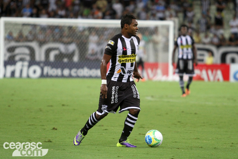 [10-10] Ceará 1 x 0 Bragantino - 12