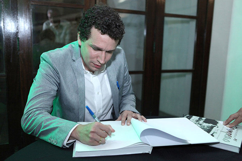 [13-01] Lançamento do Livro - Pedro Mapurunga - 20