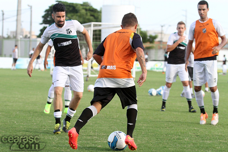 [20-03] Treino técnico + tático - 18