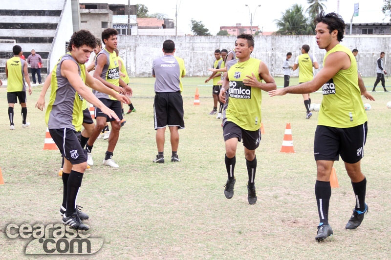 [19-10] Sub-20 - Treino físico e técnico - 7