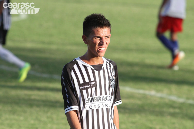 [13-04] Ceará 5 x 0 Rio Branco - 27