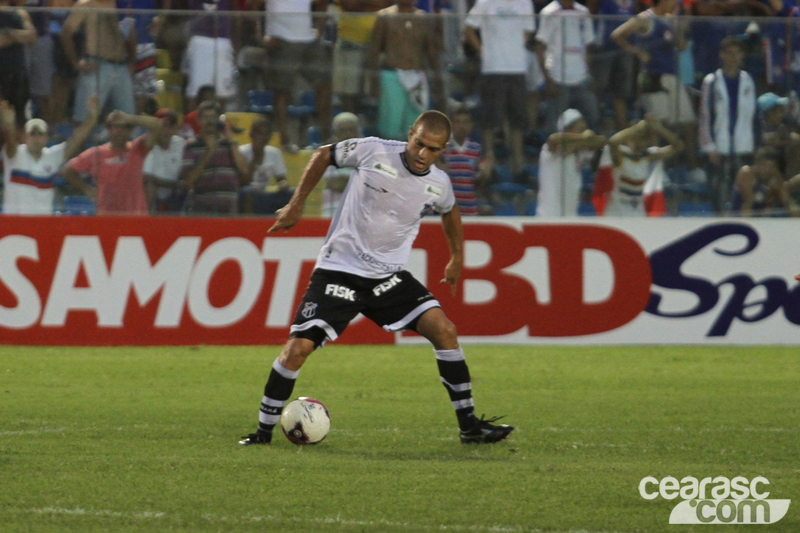 [25-03] Ceará x Fortaleza2 - 4