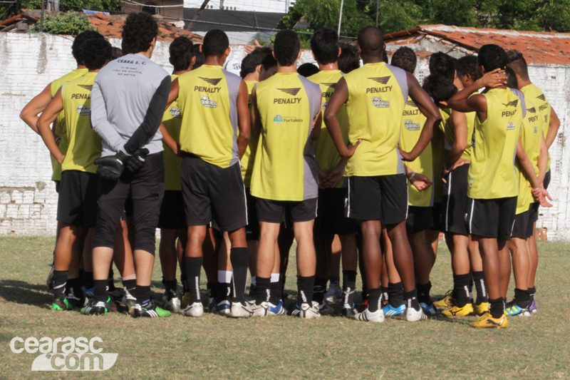 [28-11] Sub-18 - Treino físico - 1