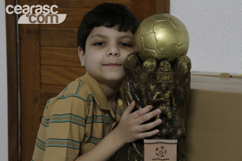 [03-09] Pedro Guilherme visita o clube - 23