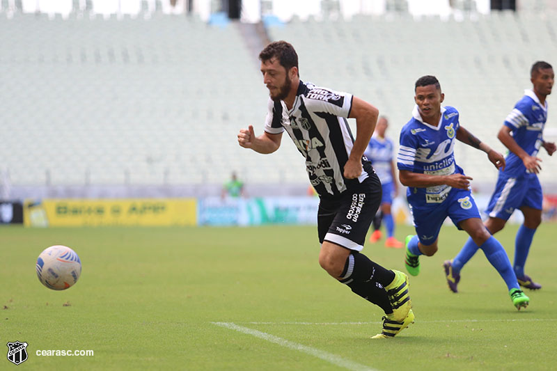 [19-03-2017] Uniclinic 1 x 3 Ceará - 5