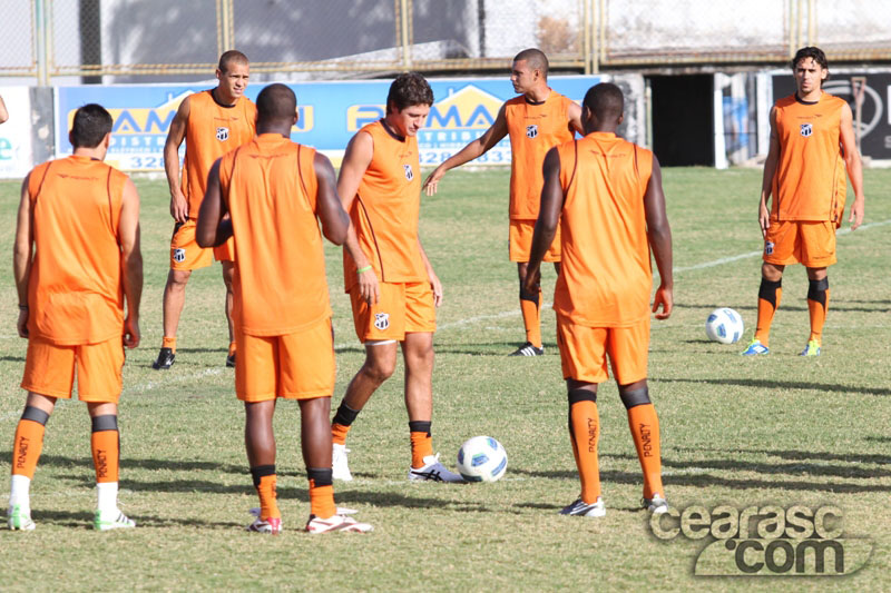 [19-10] Treino Coletivo - Finalizações - 1