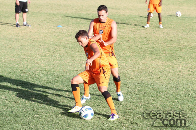 [19-10] Treino Coletivo - Finalizações - 5