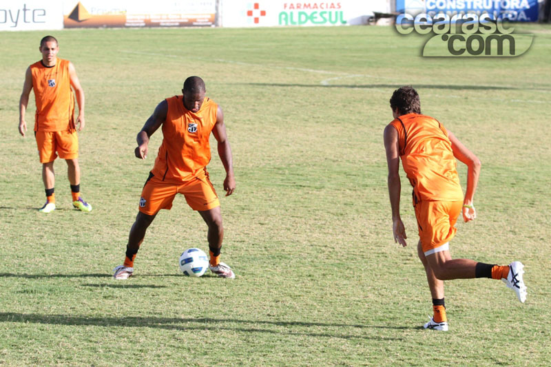 [19-10] Treino Coletivo - Finalizações - 6