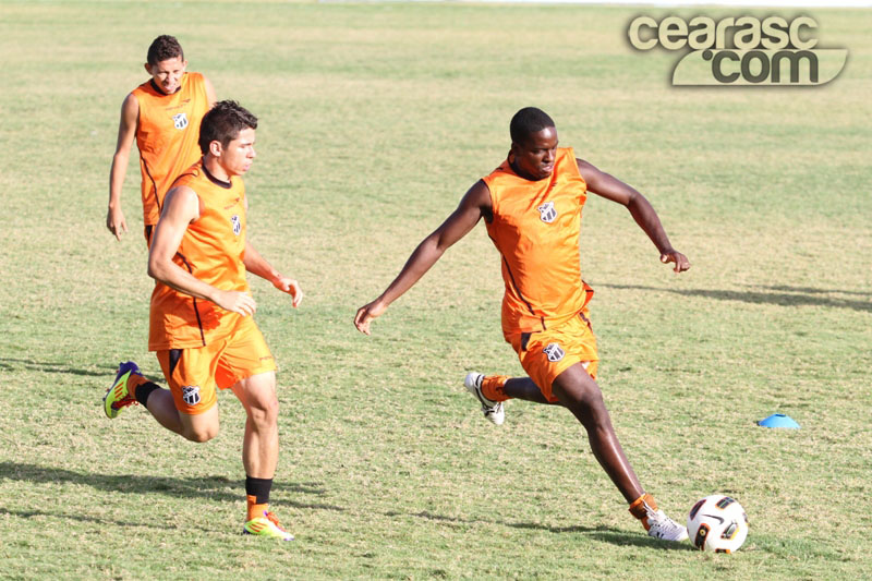 [19-10] Treino Coletivo - Finalizações - 7